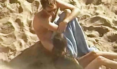 زوج أم قصص سكسي امهات بفارغ الصبر ولغ كس الشابة إليزا جين الملاعين