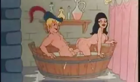 ثلاثة افلام سكسي محرم مترجم جميل مثير السحاقيات بحماس يمارس الجنس في مسبح صغير