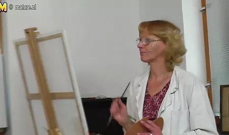 جميلة افلام سكسي محرم مترجم داني دانيلز يحب الثلاثي الجنس مع أصدقاء جميلة