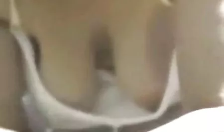 اثنين من الشباب فاتنة طبخ البيتزا والحصول على سكسي محرم مترجم مارس الجنس في الشرج مع كوك