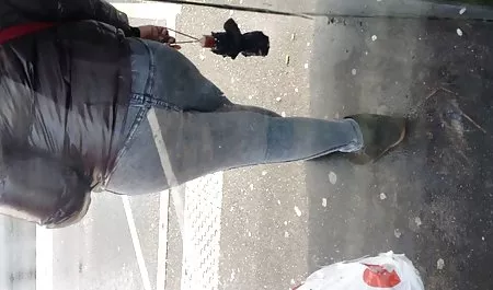 ناضجة ومثير جوليا آن امتص الحيوانات المنوية من سميكة سكسي نيج محارم ديك