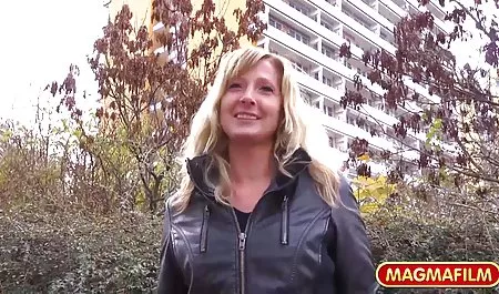 القديمة الشهوانية جده الملاعين له حفيدة الشباب سكس محارم عراقى و في فمها