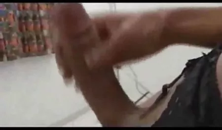 مثير شقراء نينا إيلي مع كبير الثدي يحصل مارس الجنس من سكسي محاوم قبل رجل أسود