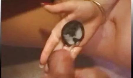 جميلة نحيلة الأبنوس في بخ من اختراق مزدوج سكسي مترجم محرم