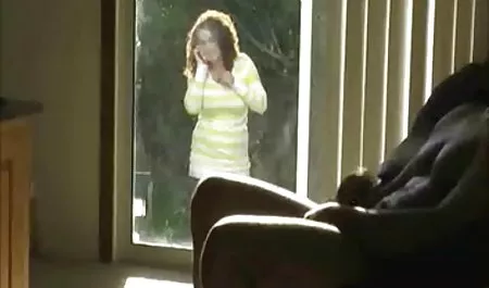 فتاتين ورجل الديك سوف يكون مساء يوم عظيم المجموعة اللعنة. على السرير في الفندق, انه الملاعين صديقة واحدة ، ثم الثانية يربط و هو قصص سكسي امهات يمشي الأعضاء من خلال جميع الثقوب