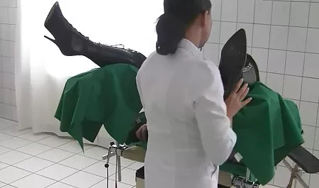 الزوجة اقترح زوجها تنويع حياتهم الجنسية سكسي محرام مع الشرج