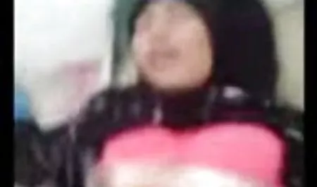 حلق شقراء الثقوب مجموعة من الجنس سكسي اب وبته ولعب اطفال