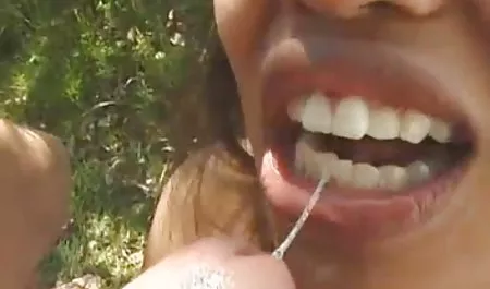مارس الجنس, ووضع على ركبتيه سكسي محارمxnxx مليئة الحيوانات المنوية
